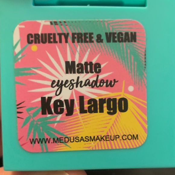 2/$15 Medusa’s Makeup Tropical Matte Eyeshadow - Picture 4 of 4